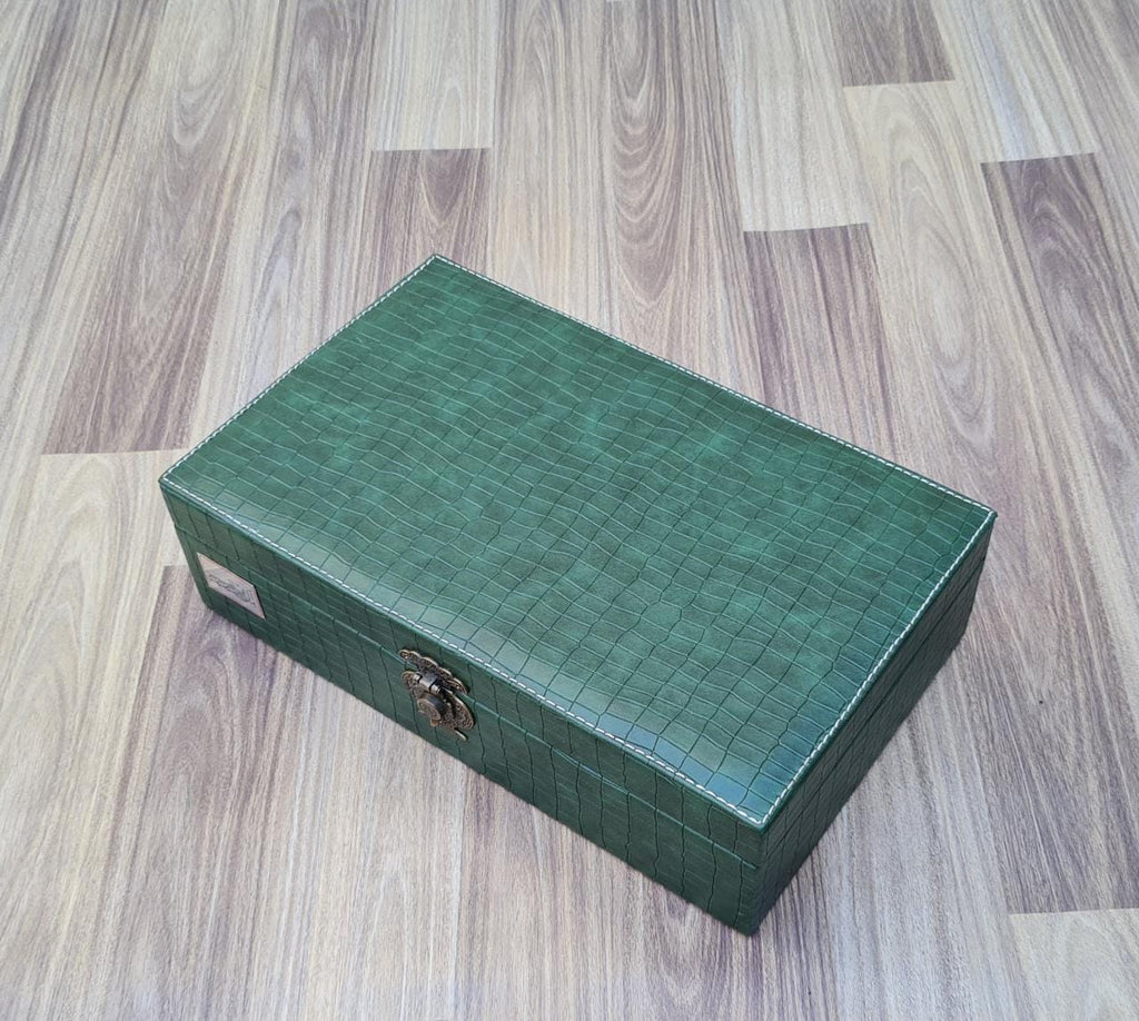 12 Slots Premium Watch Box Organizer - Image 5